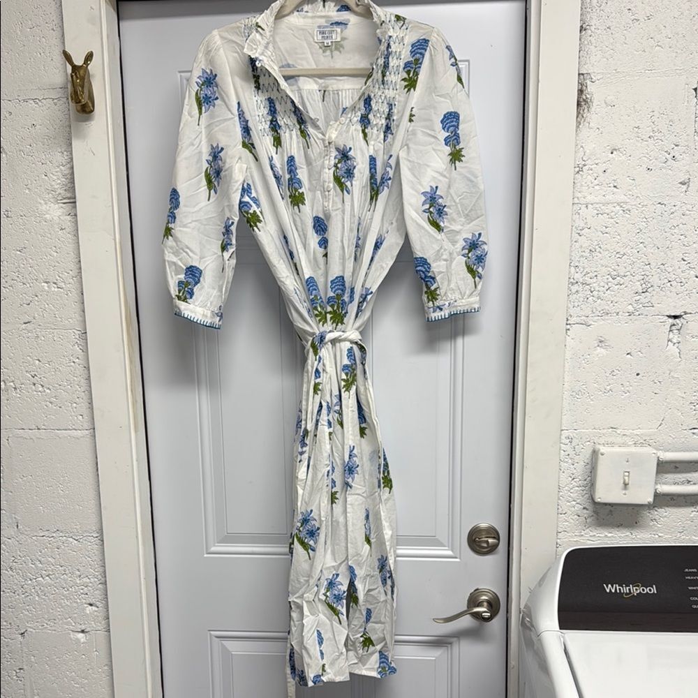 Floral White and Blue Maxi Dress PINK CITY PRINTS - Size Medium - Like New